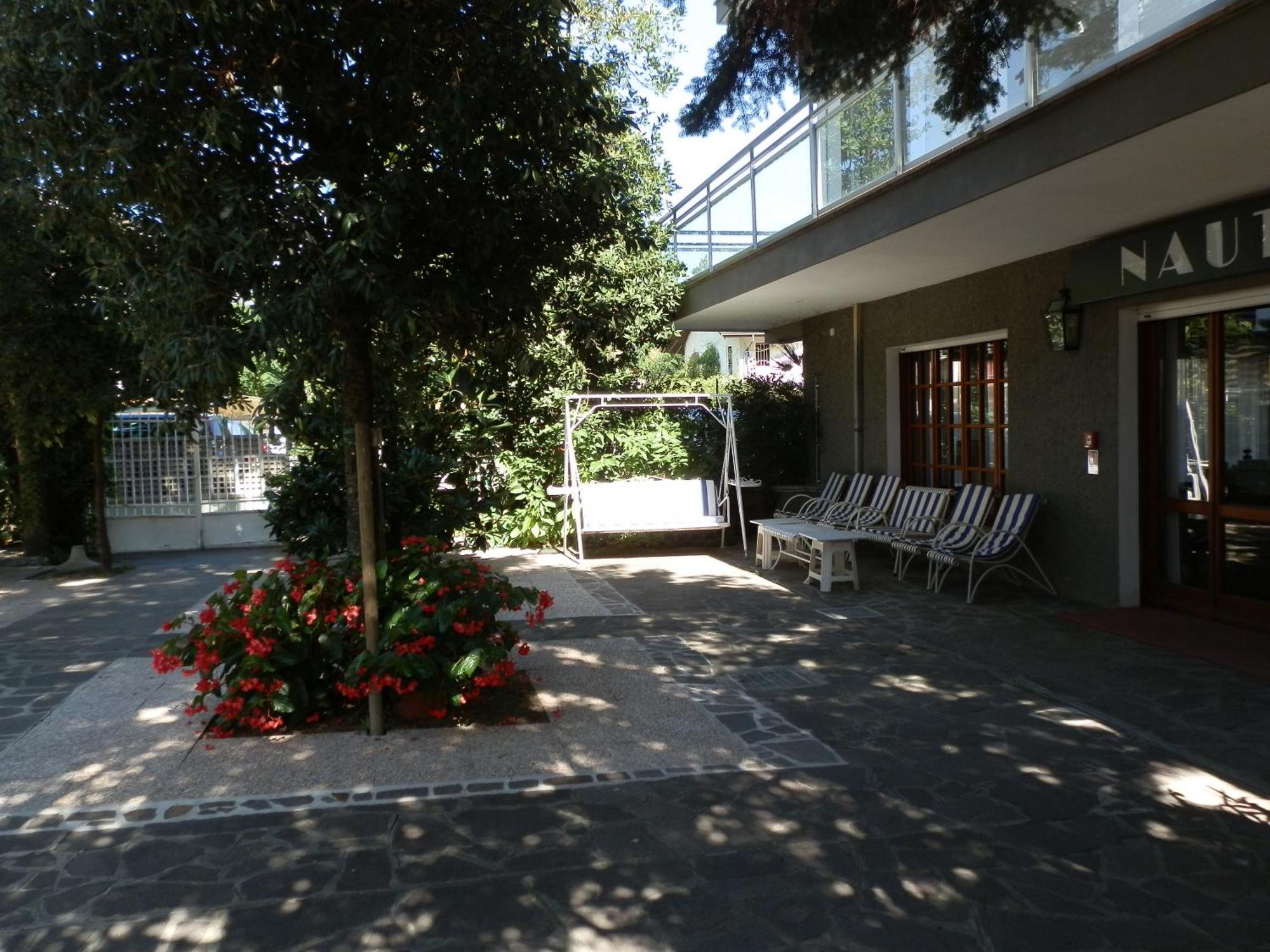 Hotel Nautic B&B Bellaria-Igea Marina Buitenkant foto