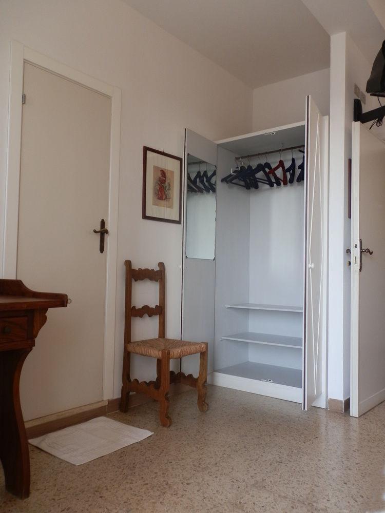 Hotel Nautic B&B Bellaria-Igea Marina Buitenkant foto